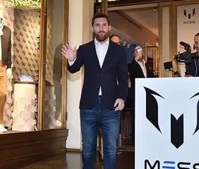 Messi denunció a plataformas de venta online por comercialización de productos apócrifos de su marca