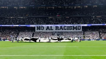 La UEFA sancionó al Real Madrid por un gesto racista en el Bernabéu