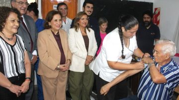 Arrancó la vacunación antigripal para los centros de jubilados de la ciudad