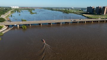 Sube el nivel de erogación desde Río Hondo: superó los 1800 m3/s esta tarde