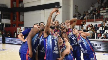 Quimsa venció a Obras en el Ciudad y no detiene su marcha triunfal