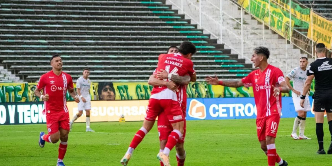 Argentinos ganó en Mar del Plata y complicó aún más a Aldosivi