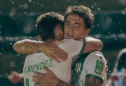 Banfield ganó y se prende en la pelea por la clasificación