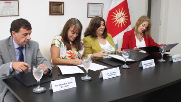 El Centro Único de Capacitación firmó un convenio de cooperación con los Ministerios Públicos Fiscal y de la Defensa