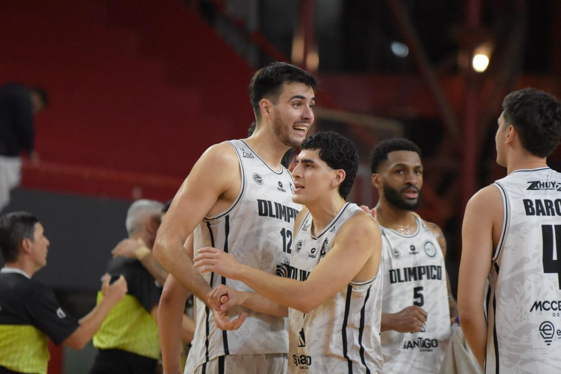 Olímpico le dio una paliza a Unión de Santa Fe a domicilio