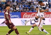 Promesa de partidazo en Liniers: Vélez y Lanús se miden en un duelo clave