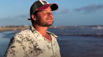 “Lo dejaron tirado, es muy doloroso”: la hermana de Germán Giuliani, detenido en Venezuela, disparó contra la AFA