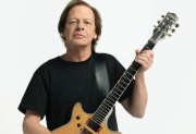 Stevie Young, el guitarrista de AC/DC, fue hospitalizado de urgencia en Buenos Aires