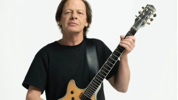 Stevie Young, el guitarrista de AC/DC, fue hospitalizado de urgencia en Buenos Aires