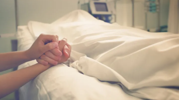 Qué es la “muerte digna”, un tipo de “eutanasia pasiva” que está permitida en Argentina