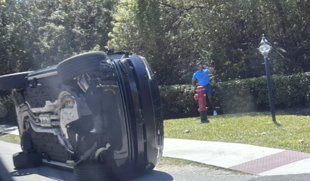 Tiger Woods estuvo ocho horas detenido tras volcar con su camioneta y negarse a una prueba de sustancias