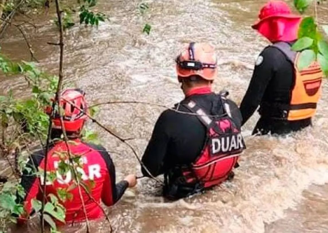 Temporal en Córdoba: encuentran muerto a un joven que fue arrastrado por la creciente de un arroyo