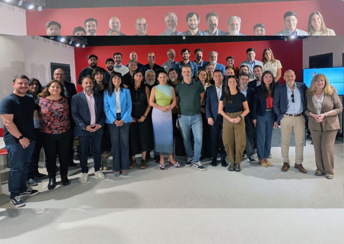 Santiago presente en la Asamblea Federal de la Música en Buenos Aires