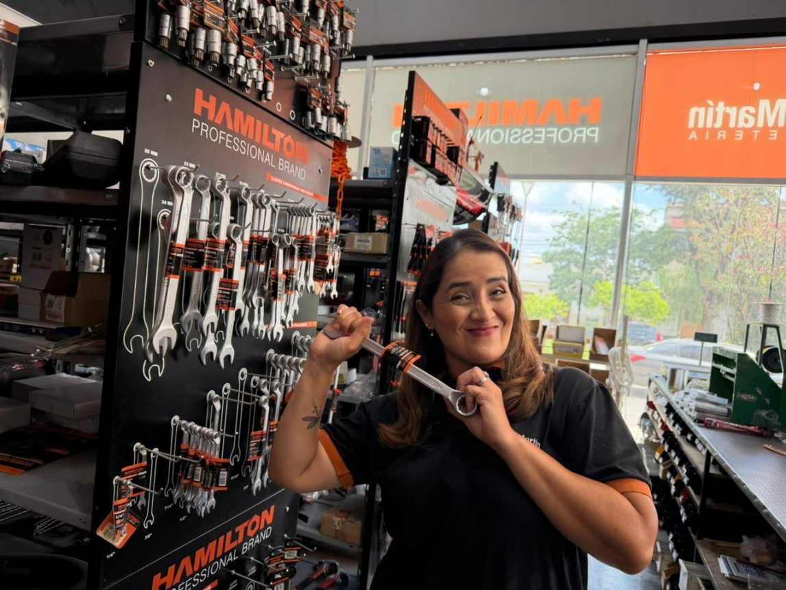 “Fer”, la ferretera: “No tenía idea de tornillos ni de clavos, pero quería sacar adelante a mis hijos”