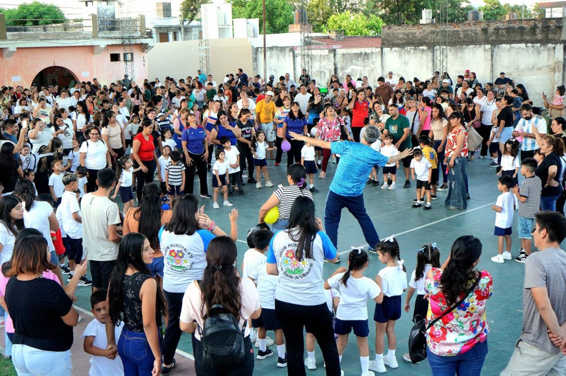Los jardines de infantes municipales comenzaron el ciclo técnico con una multitudinaria jornada recreativa