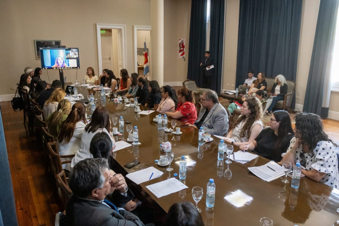 Reunión de la Mesa Interinstitucional Extraordinaria para la Prevención de la Violencia Extrema