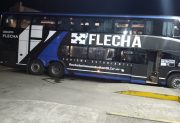Las Termas: otra vez atacaron un colectivo de larga distancia y lesionaron a una joven salteña
