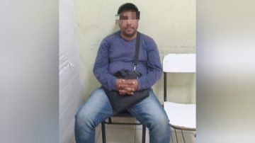 Conductor de Uber llamó a la policía al ver que su pasajera fue víctima de una golpiza