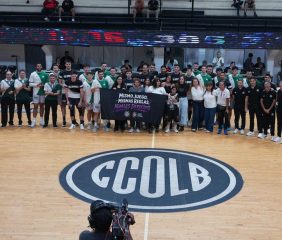 Acción simbólica en el Vicente Rosales por el Día Internacional de la Mujer