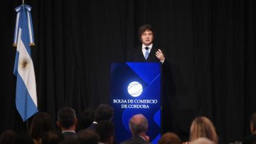 Milei en la Bolsa de Comercio de Córdoba: “Argentina está frente a una gran oportunidad para volver a crecer”