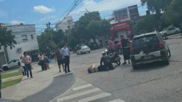 En “hora pico”: accidente en La Plata y Alvear dejó a una mujer herida