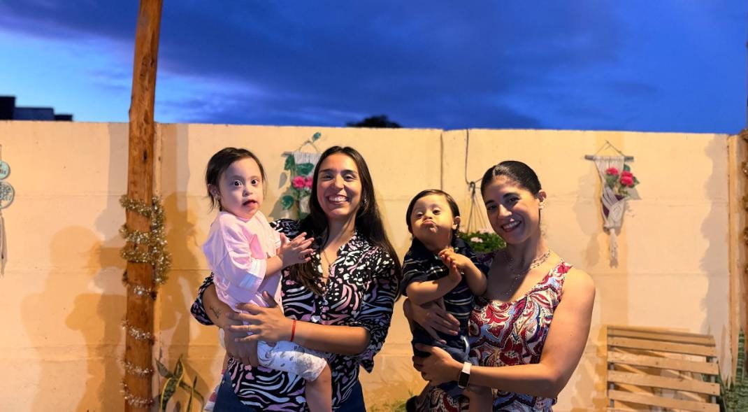 “Un cromosoma extra, pero un amor infinito”: en el Día Mundial del Síndrome de Down te contamos las historias de Simón y Emilia