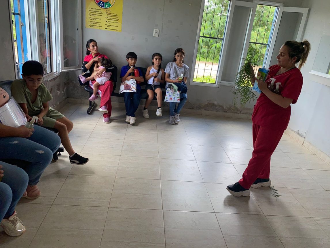 Realizaron conversatorio sobre el Calendario Nacional de Vacunación en el CAMM N° 6 El Rincón