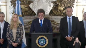 Milei en cadena nacional: “Expropiar está mal porque robar está mal”