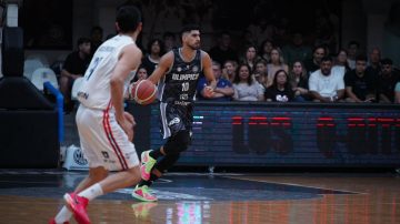 Olímpico se quedó con el clásico ante Quimsa en un final vibrante