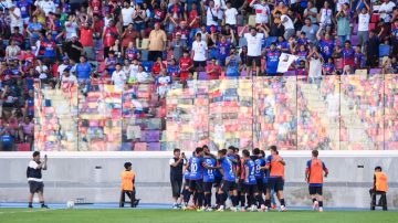 Apostillas en el Madre de Ciudades: calor y aliento constante en las tribunas del Gaucho y el Auri