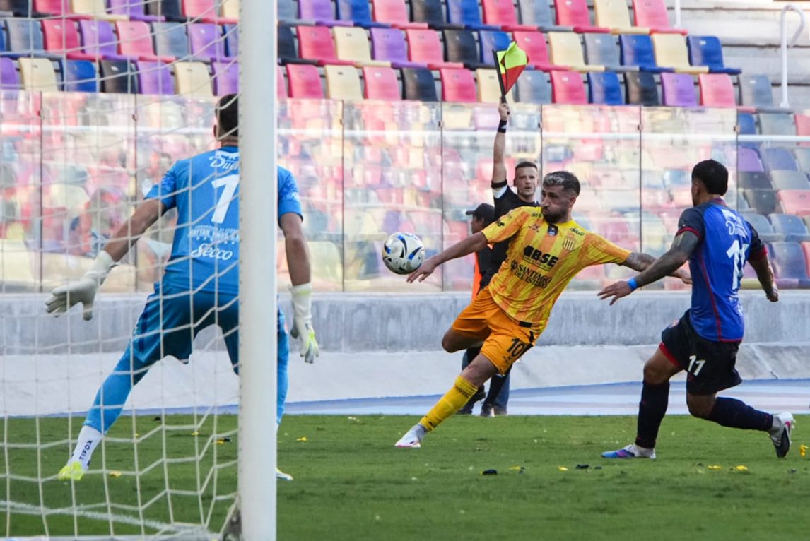 “Nos faltó estar un poco más atentos”: el análisis de Salto sobre el partido
