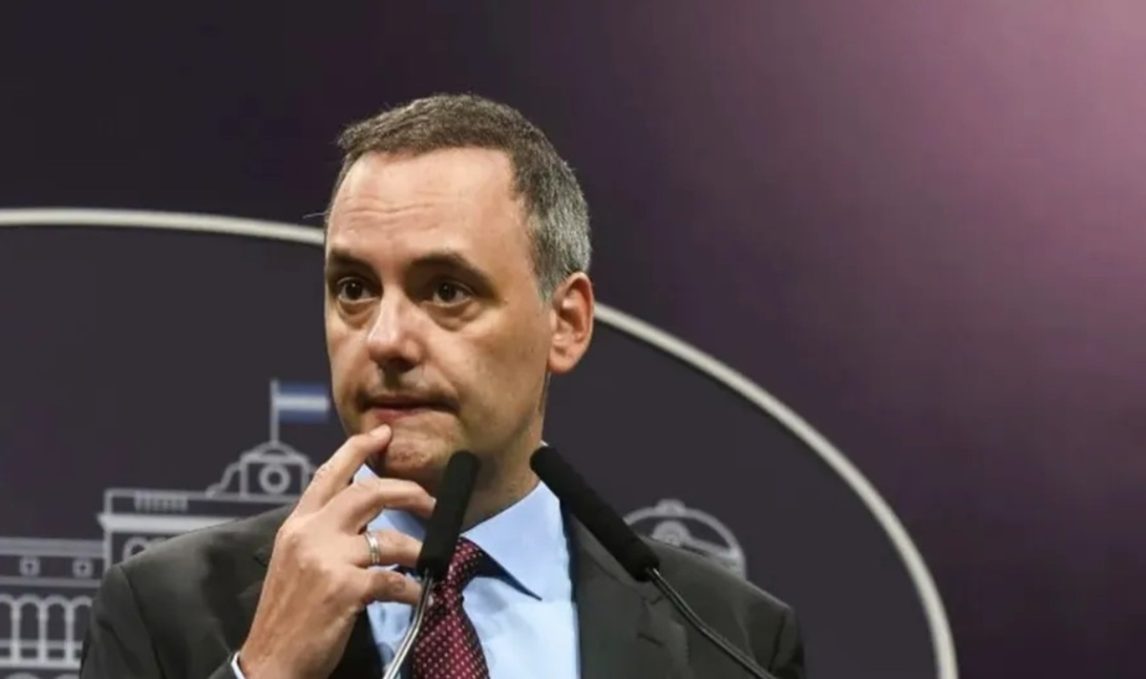 Crecen las sospechas por el patrimonio de Adorni: detectaron inconsistencias en el registro de la casa de Exaltación de la Cruz