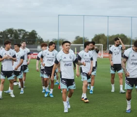 Tras la victoria ante Mauritania, la Selección Argentina jugó un amistoso contra la Sub 20 en Ezeiza