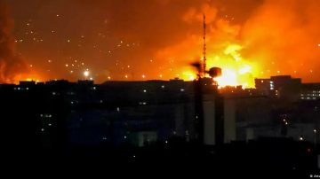 Israel lanzó una oleada de bombardeos en Teherán y habrían destruido el aeropuerto