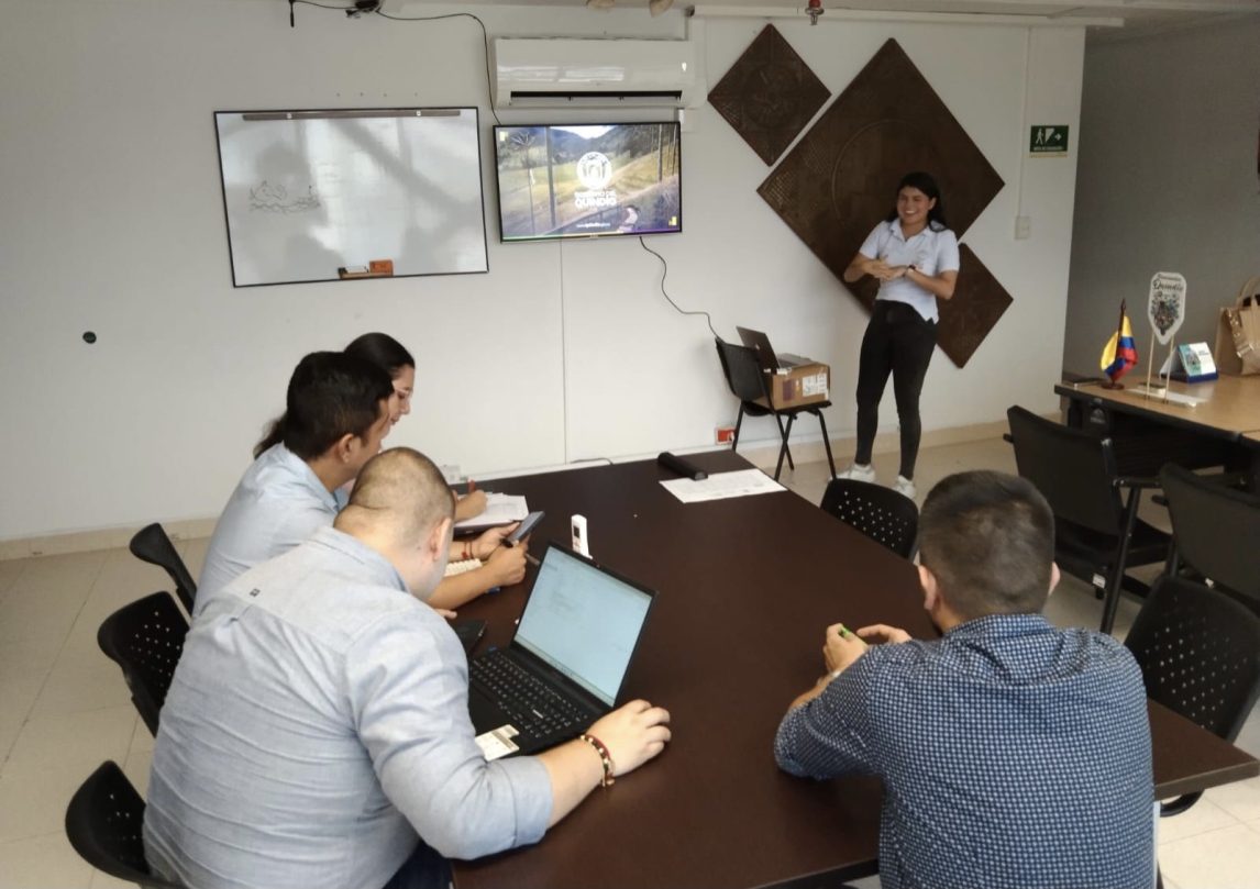 Anuncian nuevas inscripciones para el programa “Santiago Crece con Vos”