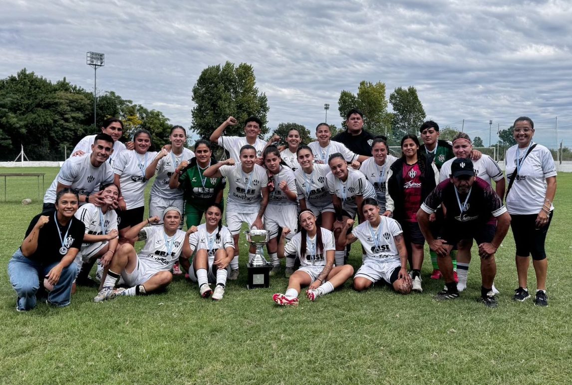 Las chicas de Central Córdoba fueron subcampeonas en la Copa Federal Regional Amateur