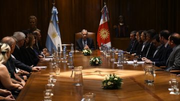 Elías Suárez encabezó la reunión preparatoria para la puesta en marcha del Consejo Económico y Social