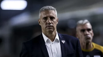 Fin de ciclo: San Pablo decidió despedir a Hernán Crespo