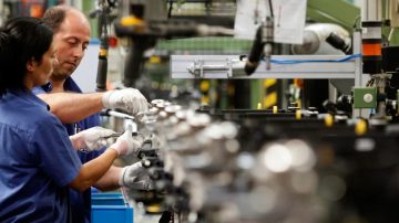 Crecen la desocupación y el empleo informal: estiman que alcanzan a dos millones de personas