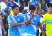 Escándalo en Perú: acusan a un futbolista argentino de racismo en pleno partido