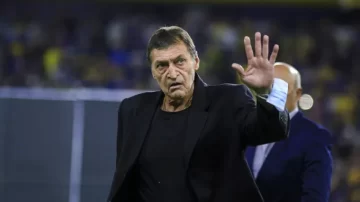 Atlético Tucumán oficializó la llegada de Julio César Falcioni como nuevo entrenador