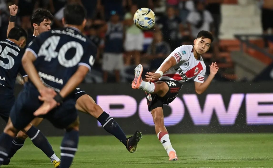River se tuvo que conformar con un empate en Mendoza ante Independiente (R)