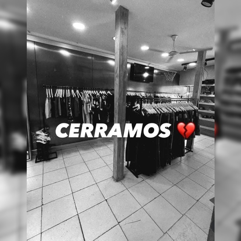 Luego de una década de ventas en el casco céntrico, cierra el local Akualole Store