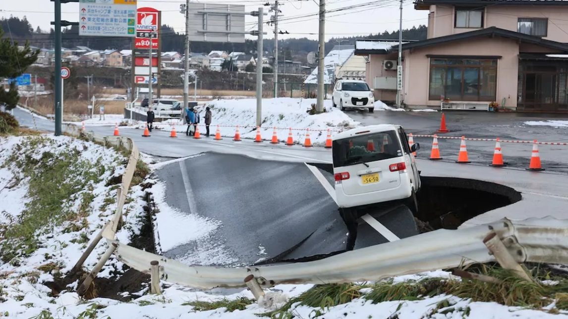 Un terremoto de 6,1 grados dejó tres muertos y más de 300 heridos en Japón
