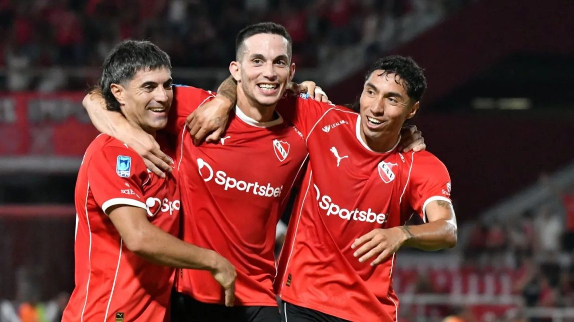 Independiente recibe a Unión de Santa Fe en la vuelta del fútbol argentino tras el paro de AFA