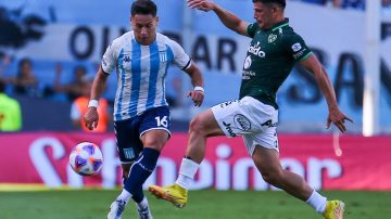 Racing visita a Sarmiento en Junín con la necesidad de afianzarse arriba