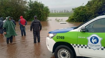 Tucumán suspendió las clases en toda la provincia por el temporal y las inundaciones