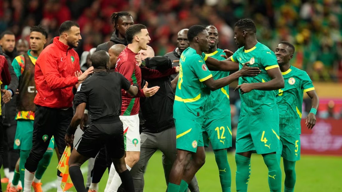 La CAF sancionó a Senegal que pierde por incomparecencia y declaró a Marruecos como campeón de la Copa Africana