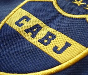 Boca modificó el escudo en sus redes sociales