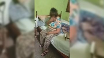 BRUTAL VIDEO. Denuncian ataque a una mujer en el barrio Los Naranjos